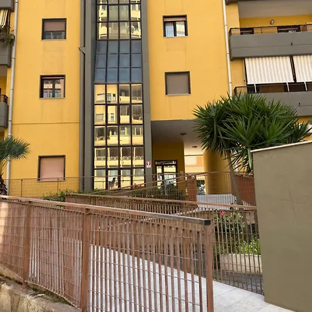 La Casa Di Margió * Bari
